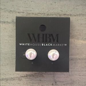 New! White House Black Market Iridescent Pearl Button Stud Earrings - White